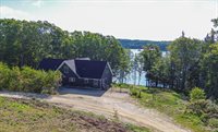 36 Treasure Ln, Deer Isle, ME 04627