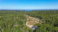 36 Treasure Ln, Deer Isle, ME 04627