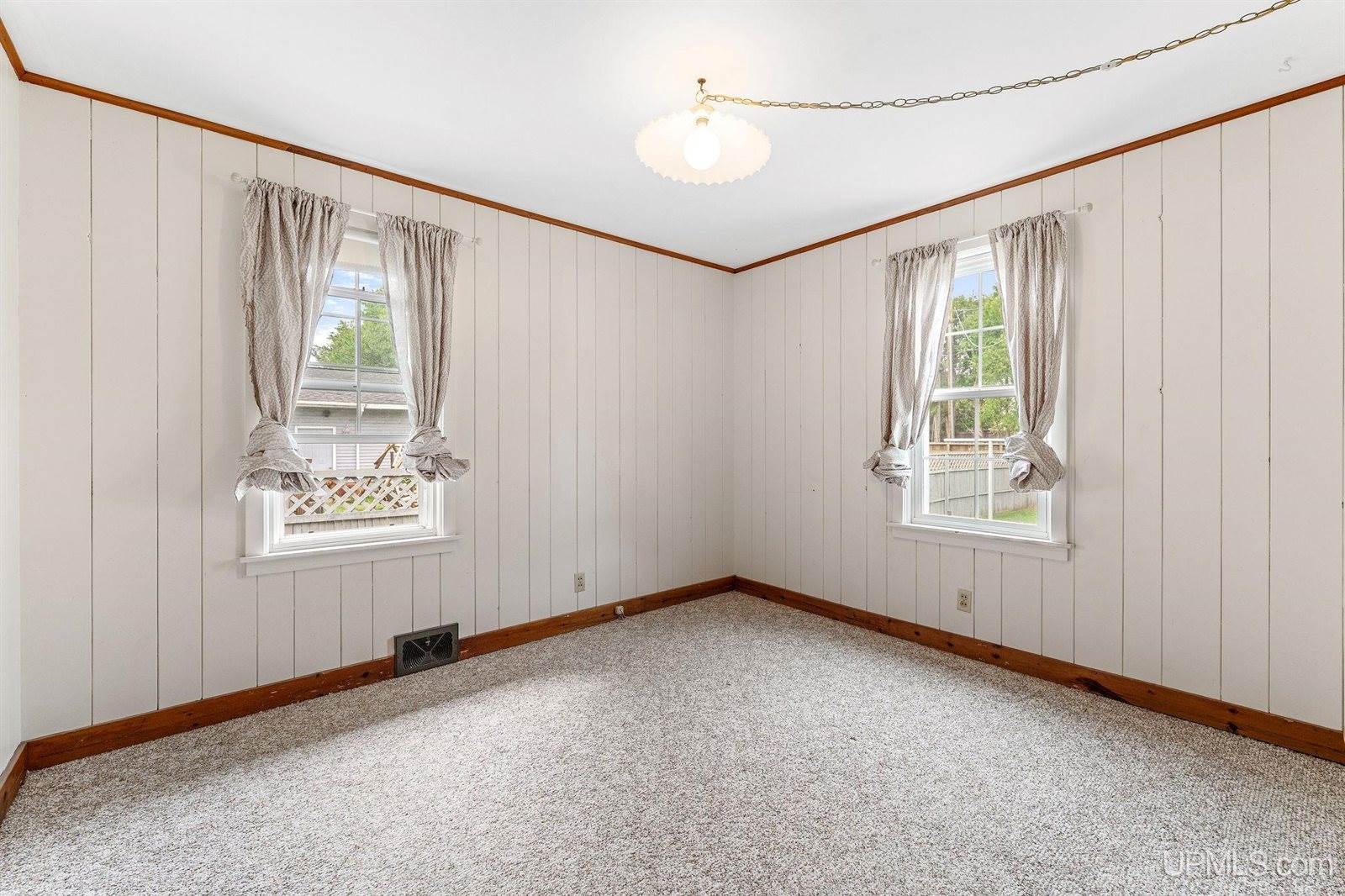2117 Deer Lake Avenue, Ishpeming, MI 49849
