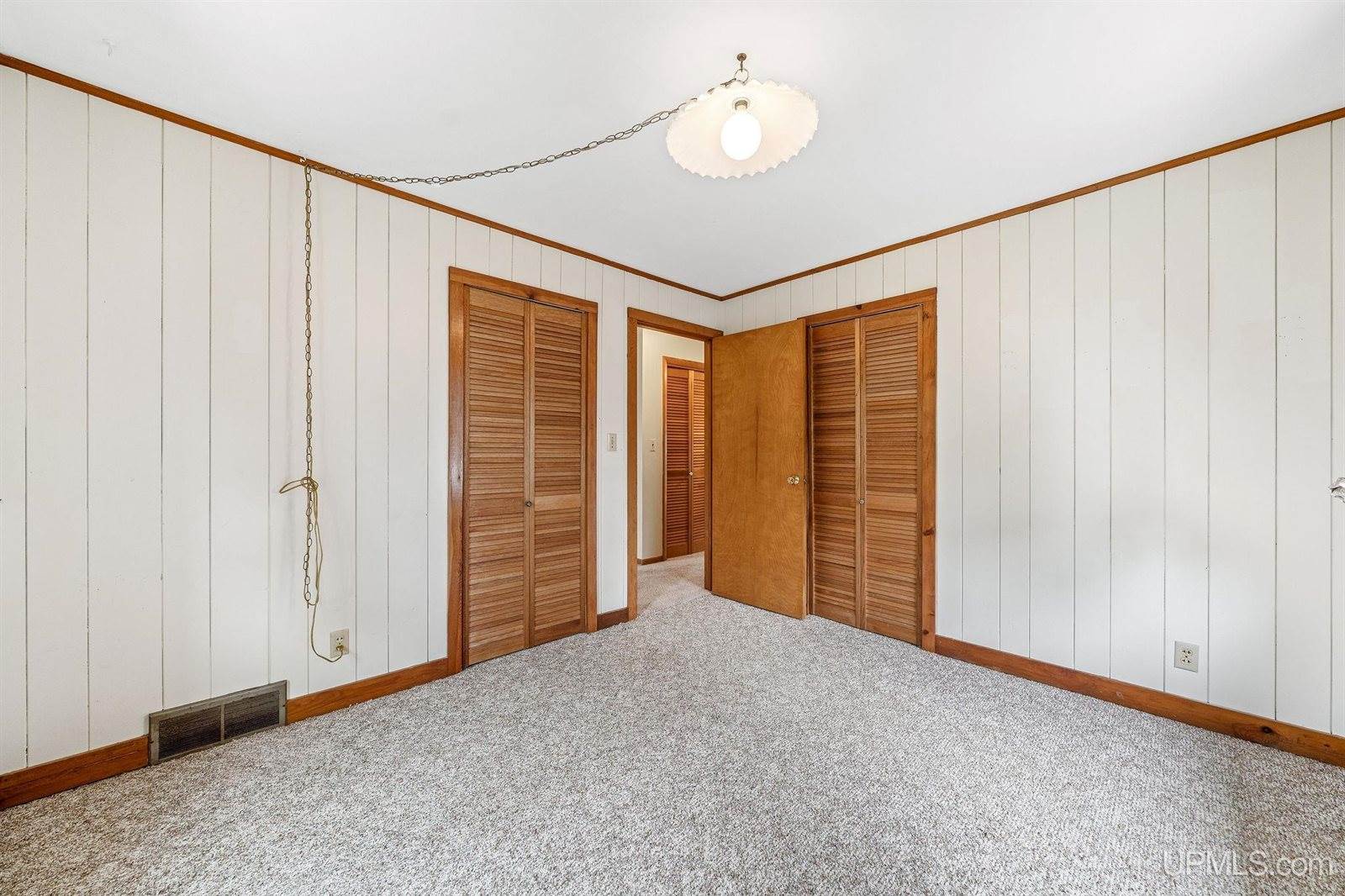 2117 Deer Lake Avenue, Ishpeming, MI 49849