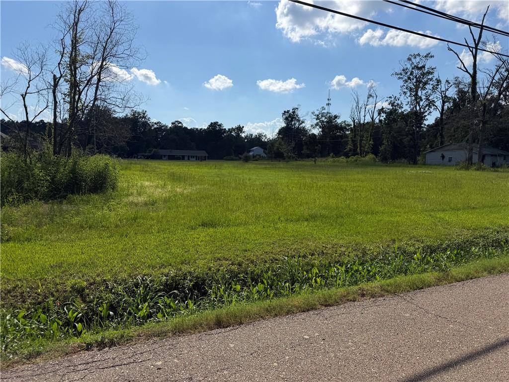41523 and 41525 Yokum Road, Ponchatoula, LA 70454