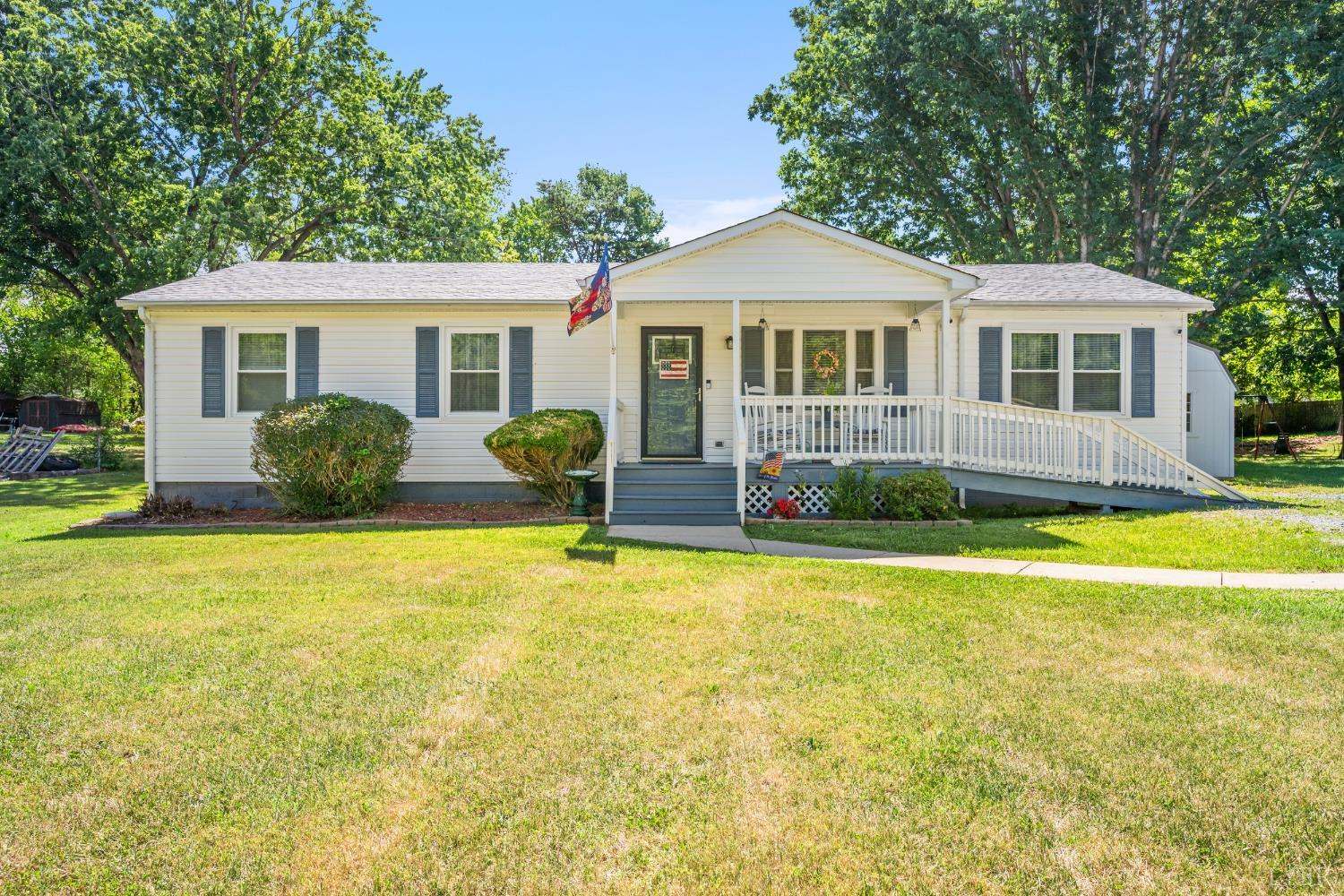 139 Riviera Drive, Concord, VA 24538