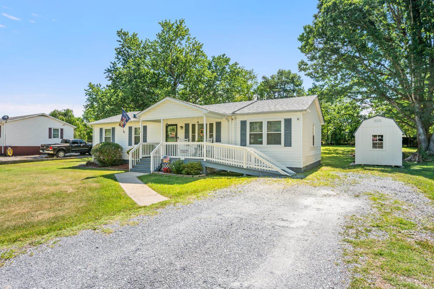 139 Riviera Drive, Concord, VA 24538