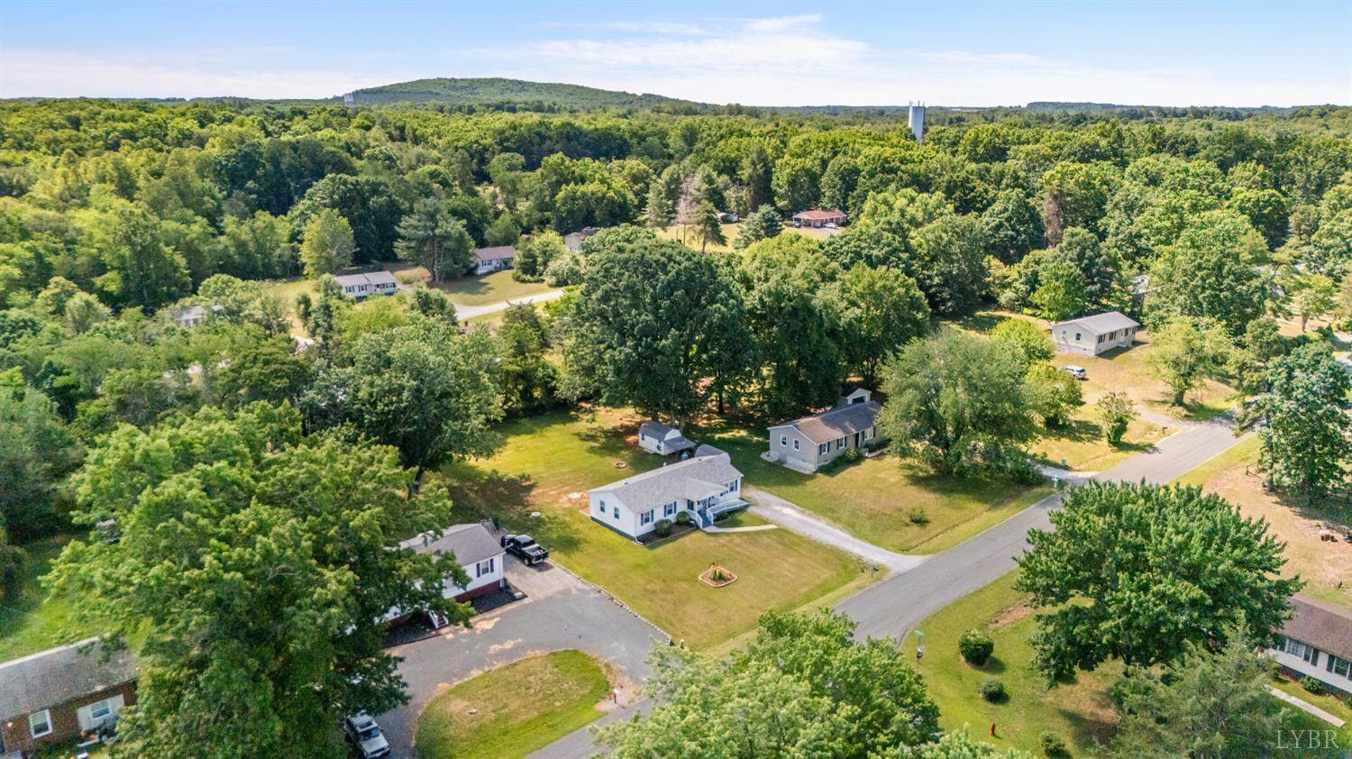 139 Riviera Drive, Concord, VA 24538