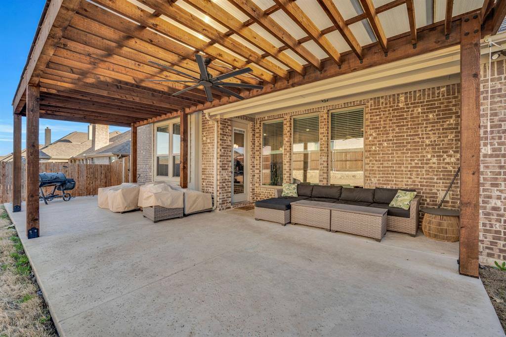 4409 Dandelion Lane, Midlothian, TX 76065