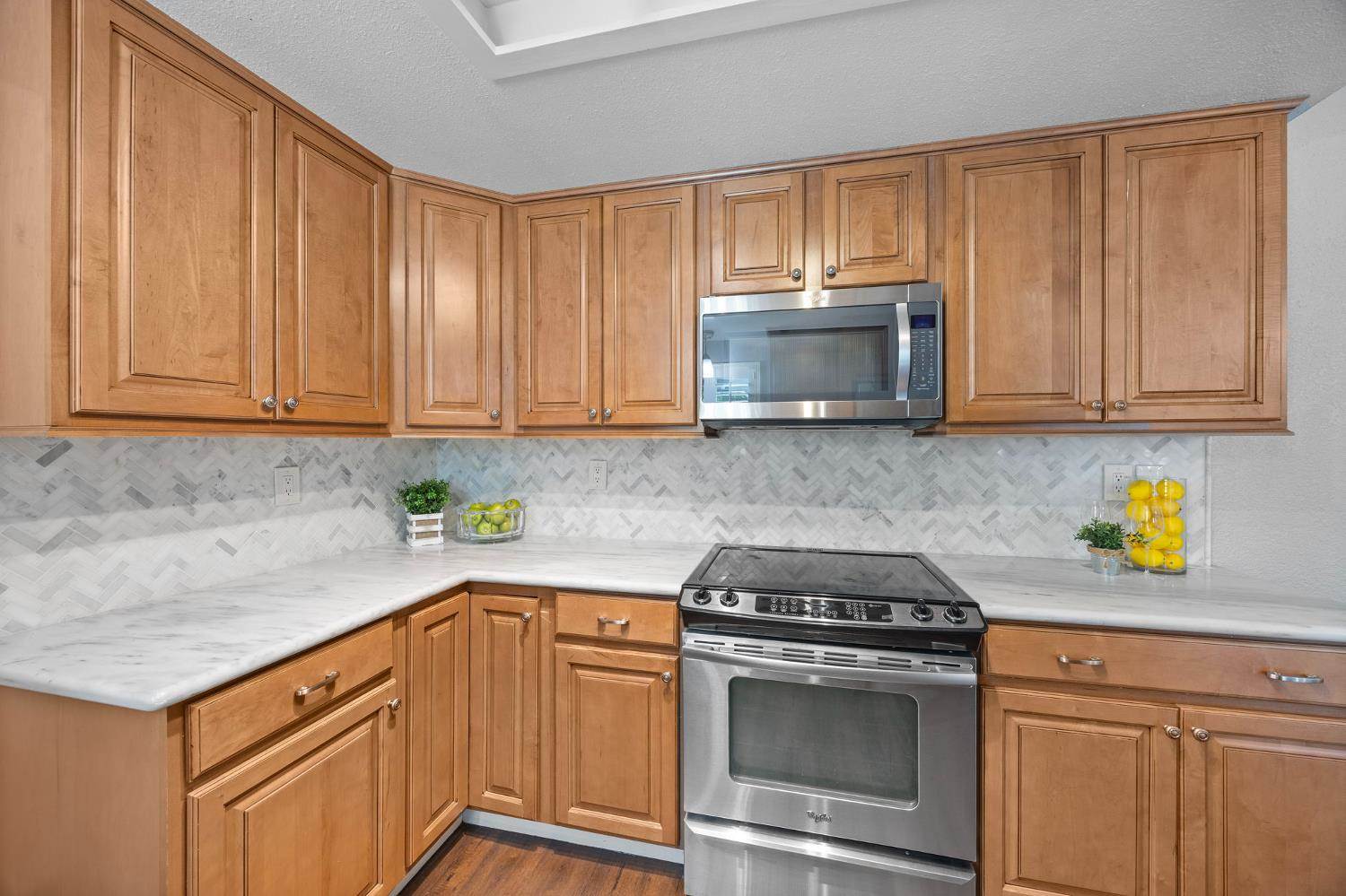 6054 Peoria Drive, Citrus Heights, CA 95621