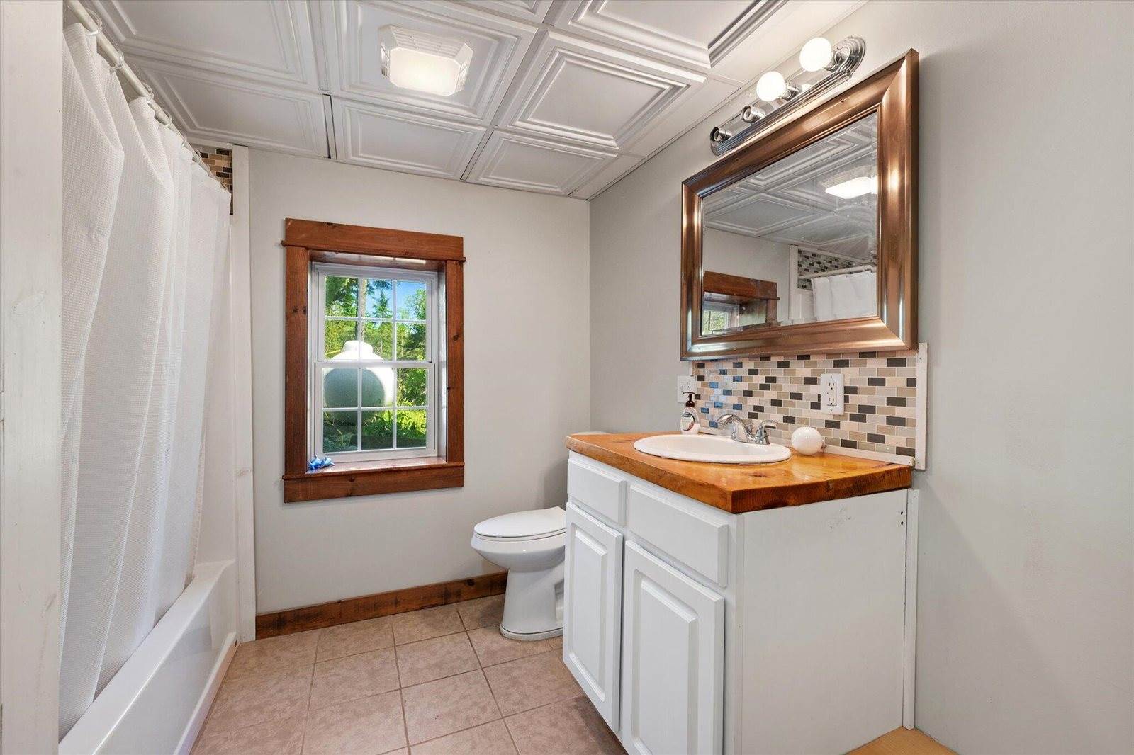 598 Cook Road, Carmel, ME 04419