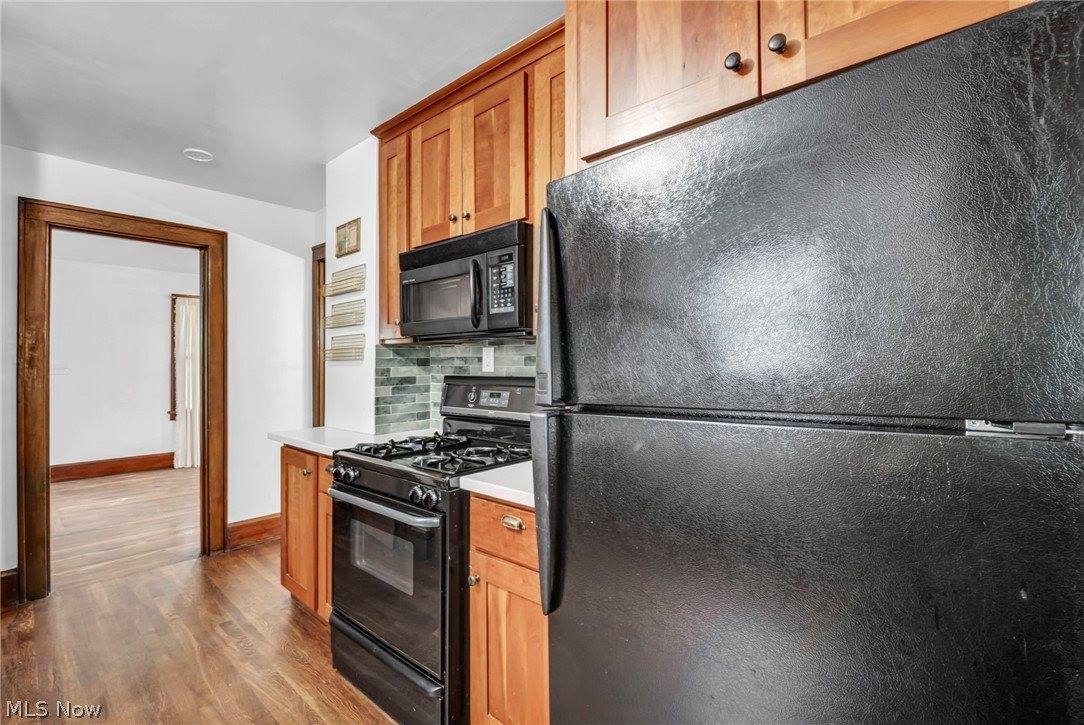1940 East 34th Street, Lorain, OH 44055
