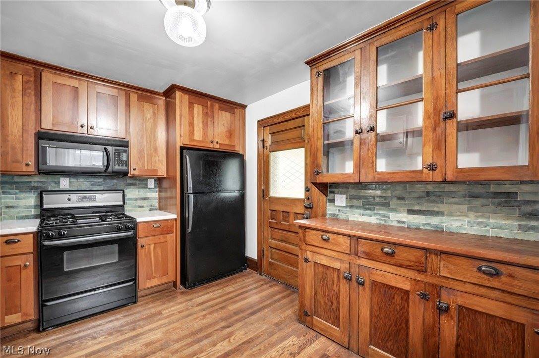 1940 East 34th Street, Lorain, OH 44055