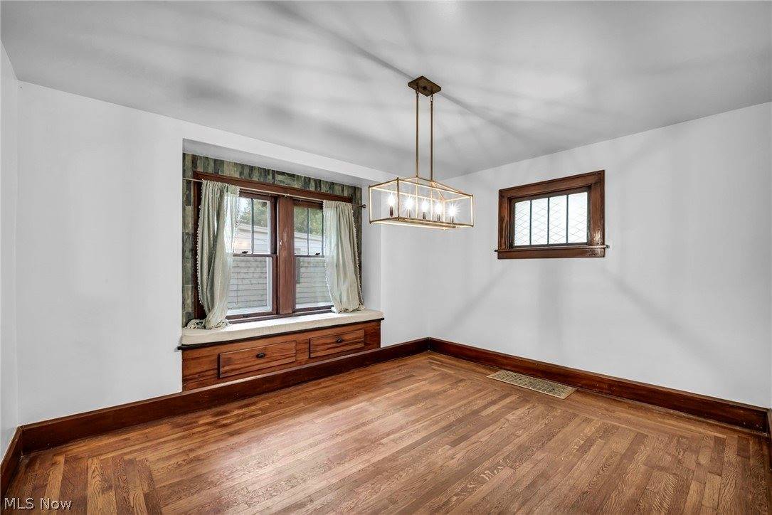 1940 East 34th Street, Lorain, OH 44055