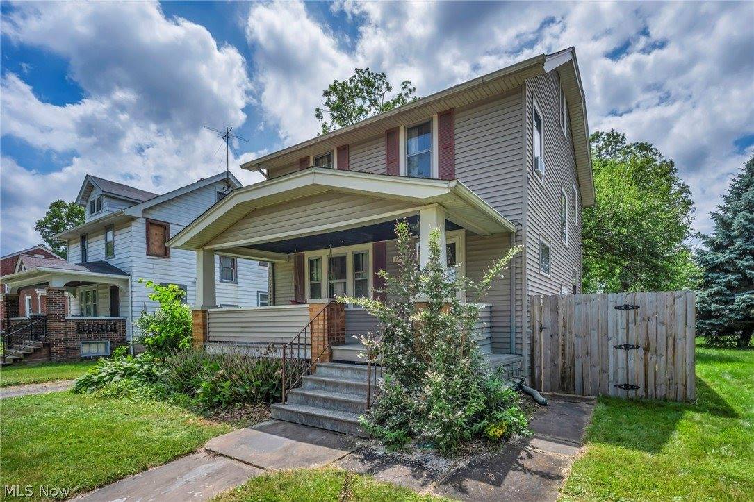 1940 East 34th Street, Lorain, OH 44055