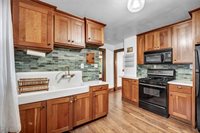 1940 East 34th Street, Lorain, OH 44055