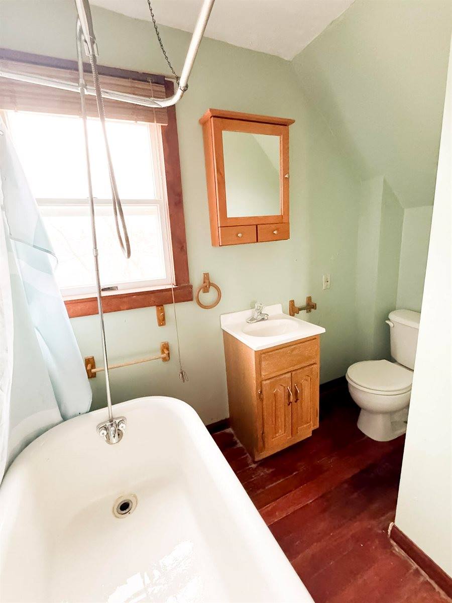 12 Pleasant Street, Howland, ME 04448