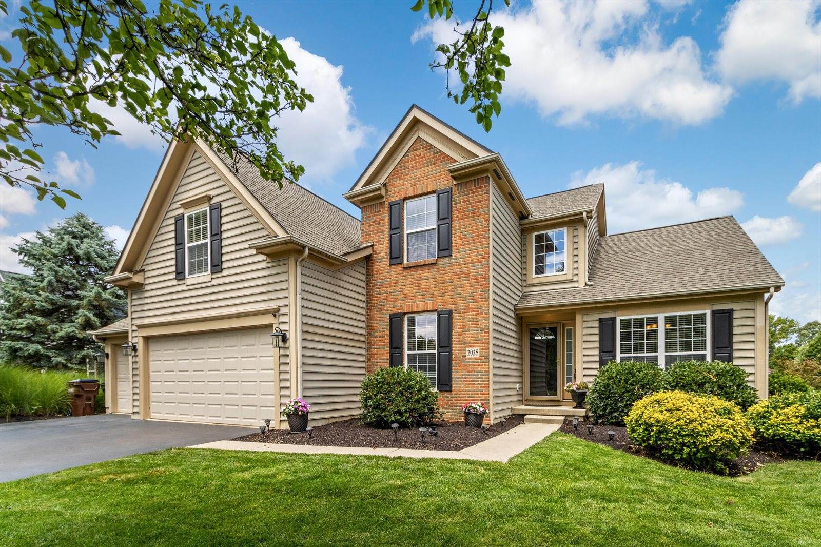2025 Alum Village Drive, Lewis Center, OH 43035