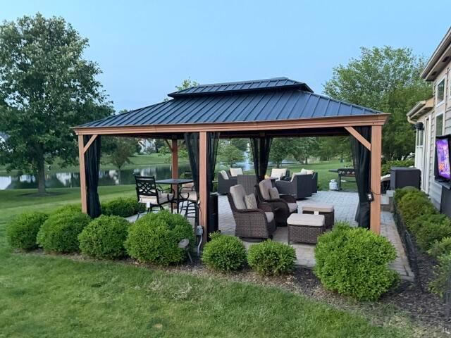 2025 Alum Village Drive, Lewis Center, OH 43035