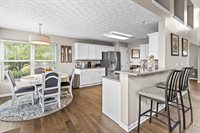 2025 Alum Village Drive, Lewis Center, OH 43035