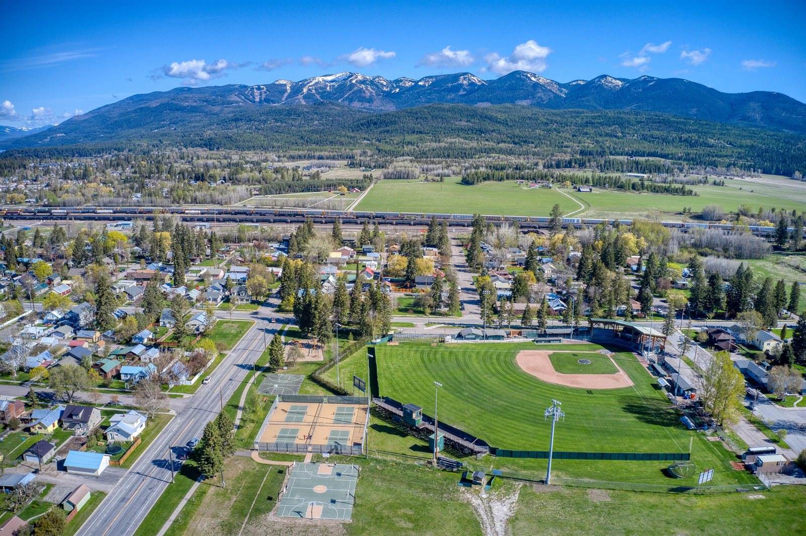 1049 East 2nd Street, Whitefish, MT 59937