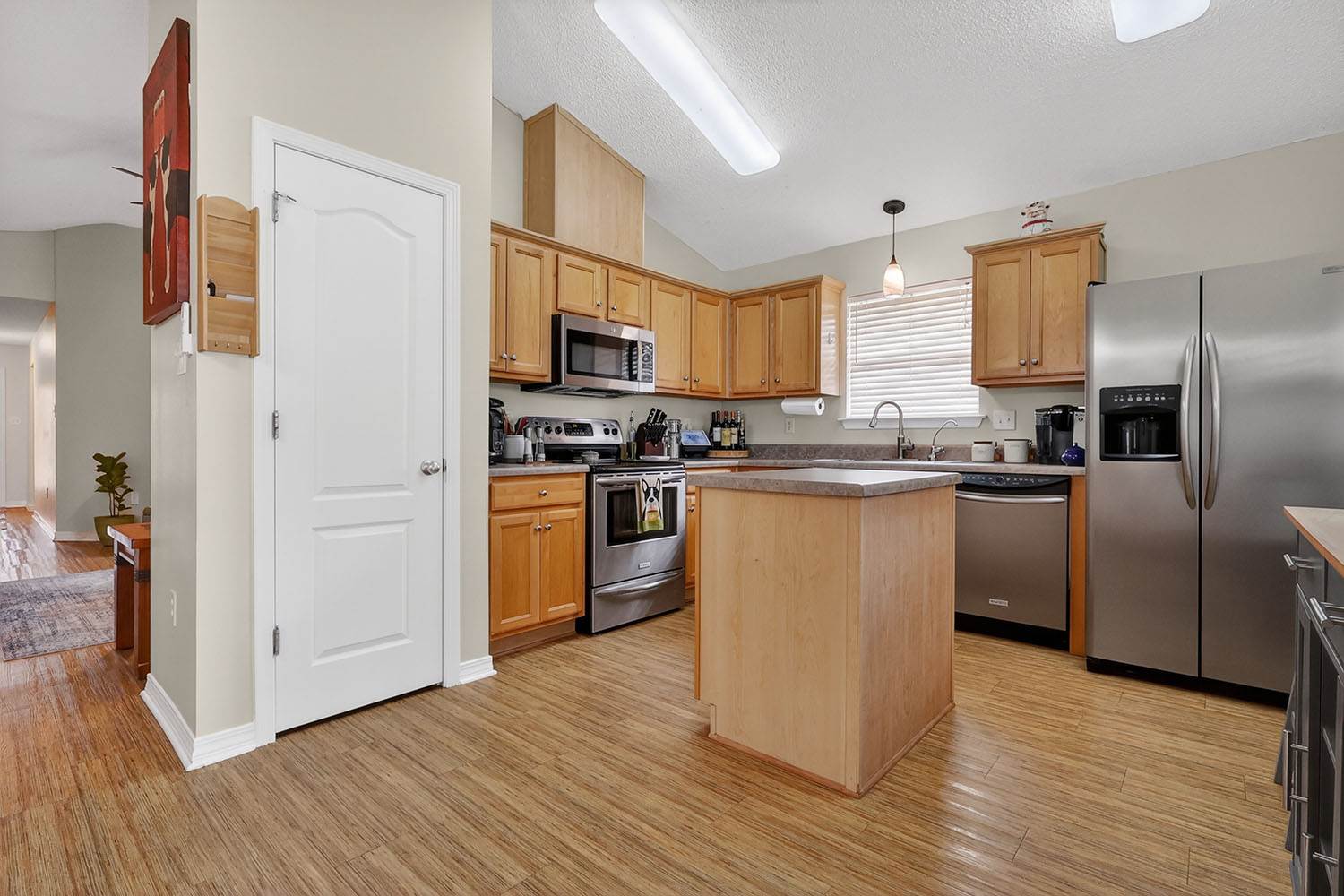 3723 Springwood Lane, Ocean Springs, MS 39564