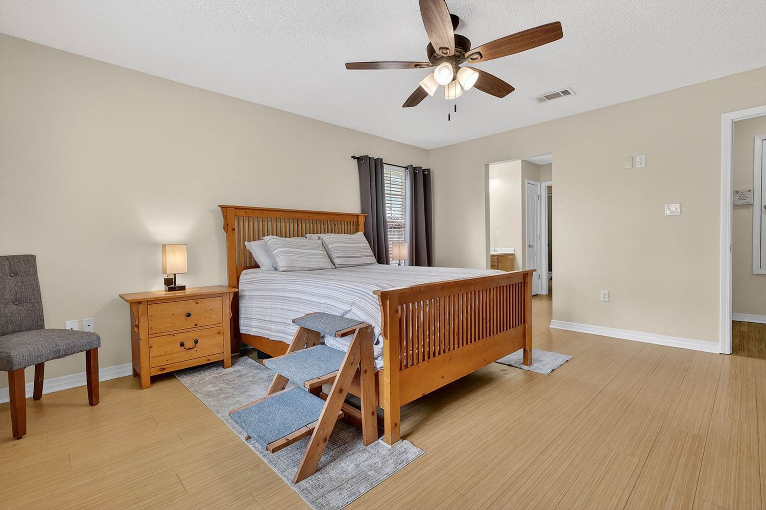 3723 Springwood Lane, Ocean Springs, MS 39564