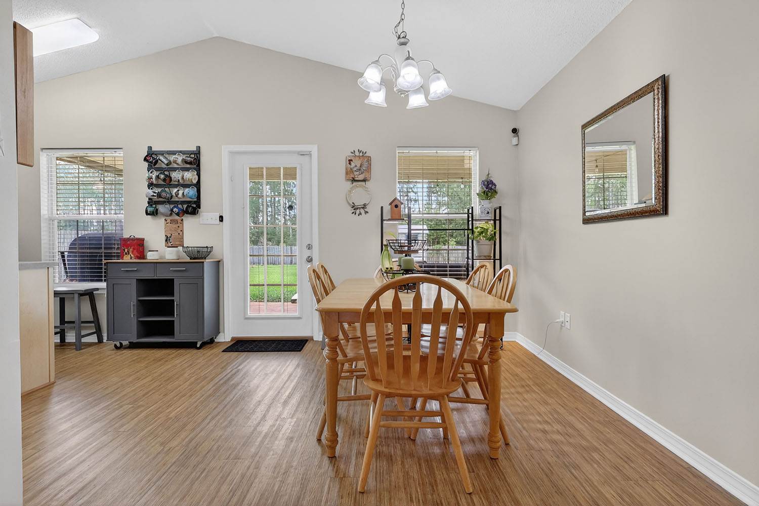 3723 Springwood Lane, Ocean Springs, MS 39564