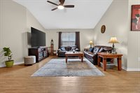 3723 Springwood Lane, Ocean Springs, MS 39564