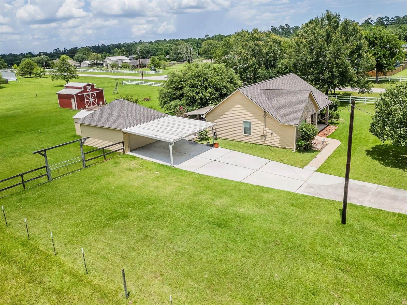 24920 Powers Court, Montgomery, TX 77316