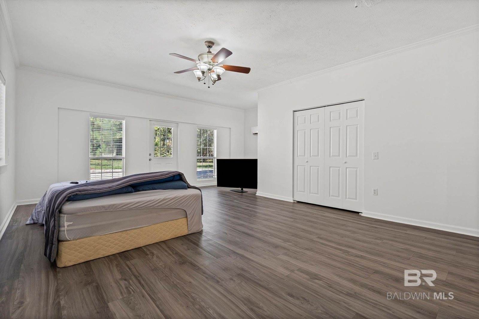 19275 County Road 8, Gulf Shores, AL 36542