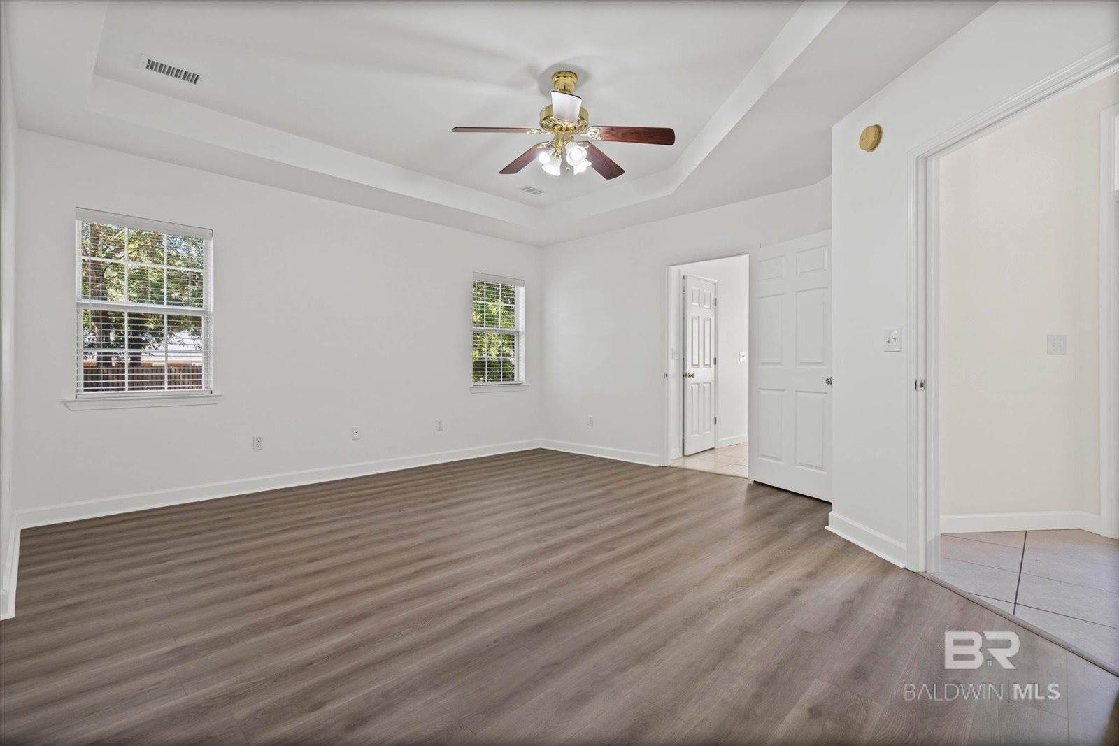 19275 County Road 8, Gulf Shores, AL 36542