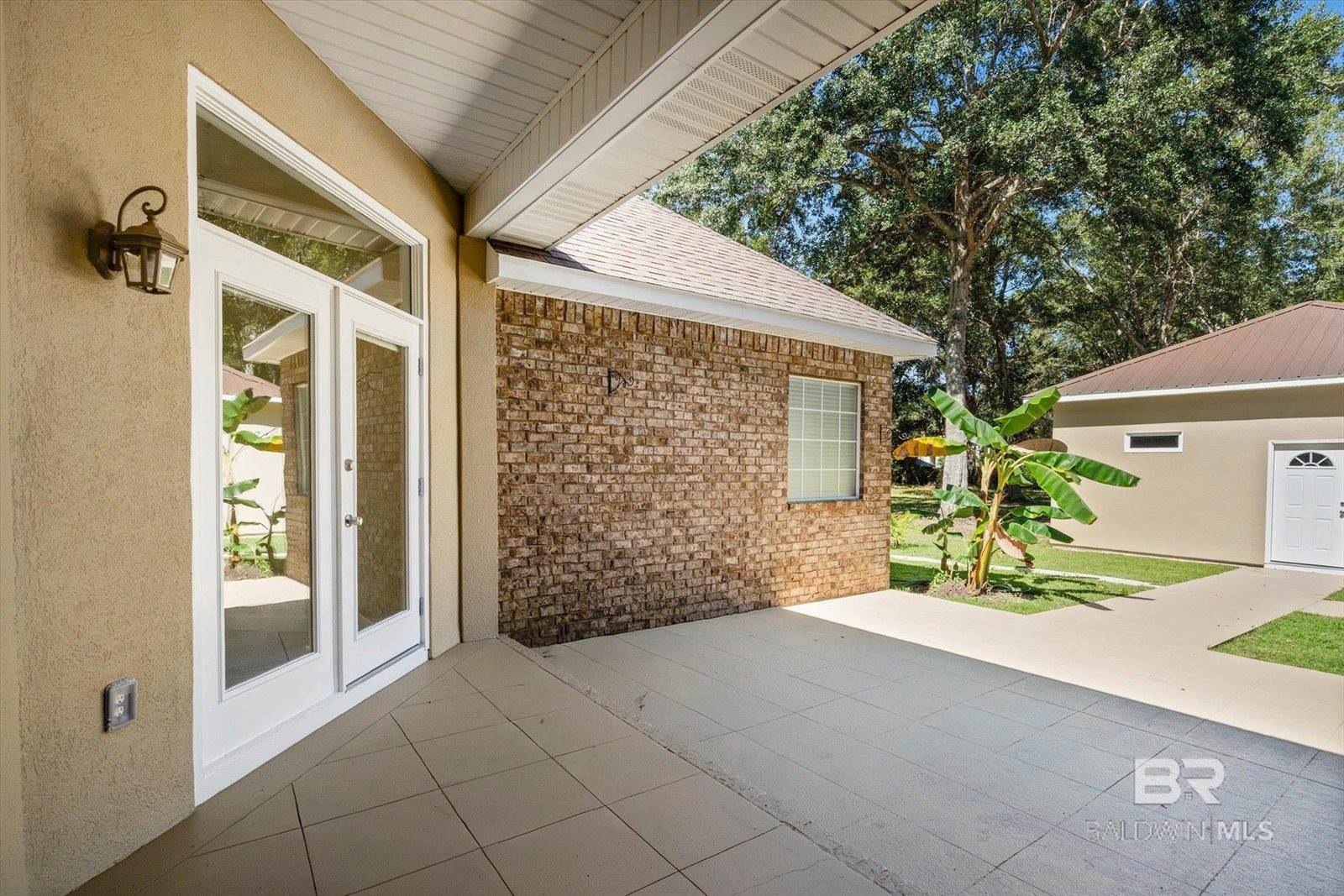 19275 County Road 8, Gulf Shores, AL 36542