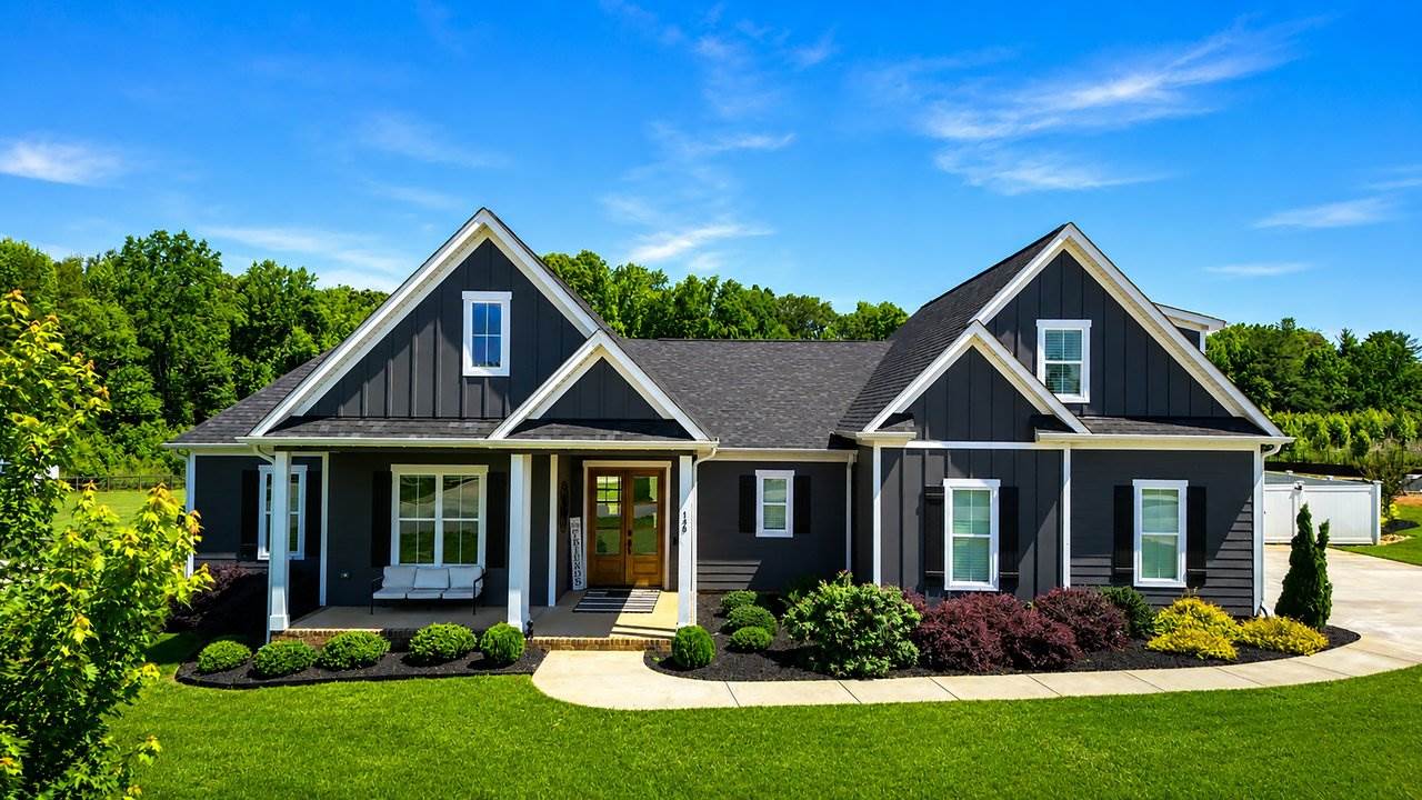 148 Old Dutch Rd, Advance, NC 27006