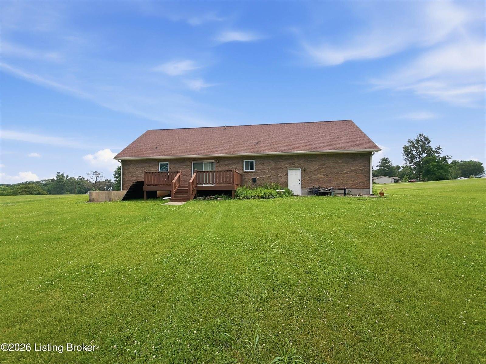 65 Brenda Ct, Brandenburg, KY 40108