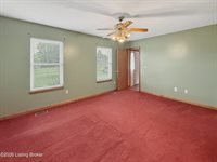 65 Brenda Ct, Brandenburg, KY 40108
