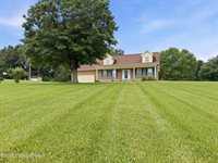 65 Brenda Ct, Brandenburg, KY 40108