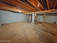 65 Brenda Ct, Brandenburg, KY 40108