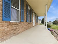 65 Brenda Ct, Brandenburg, KY 40108