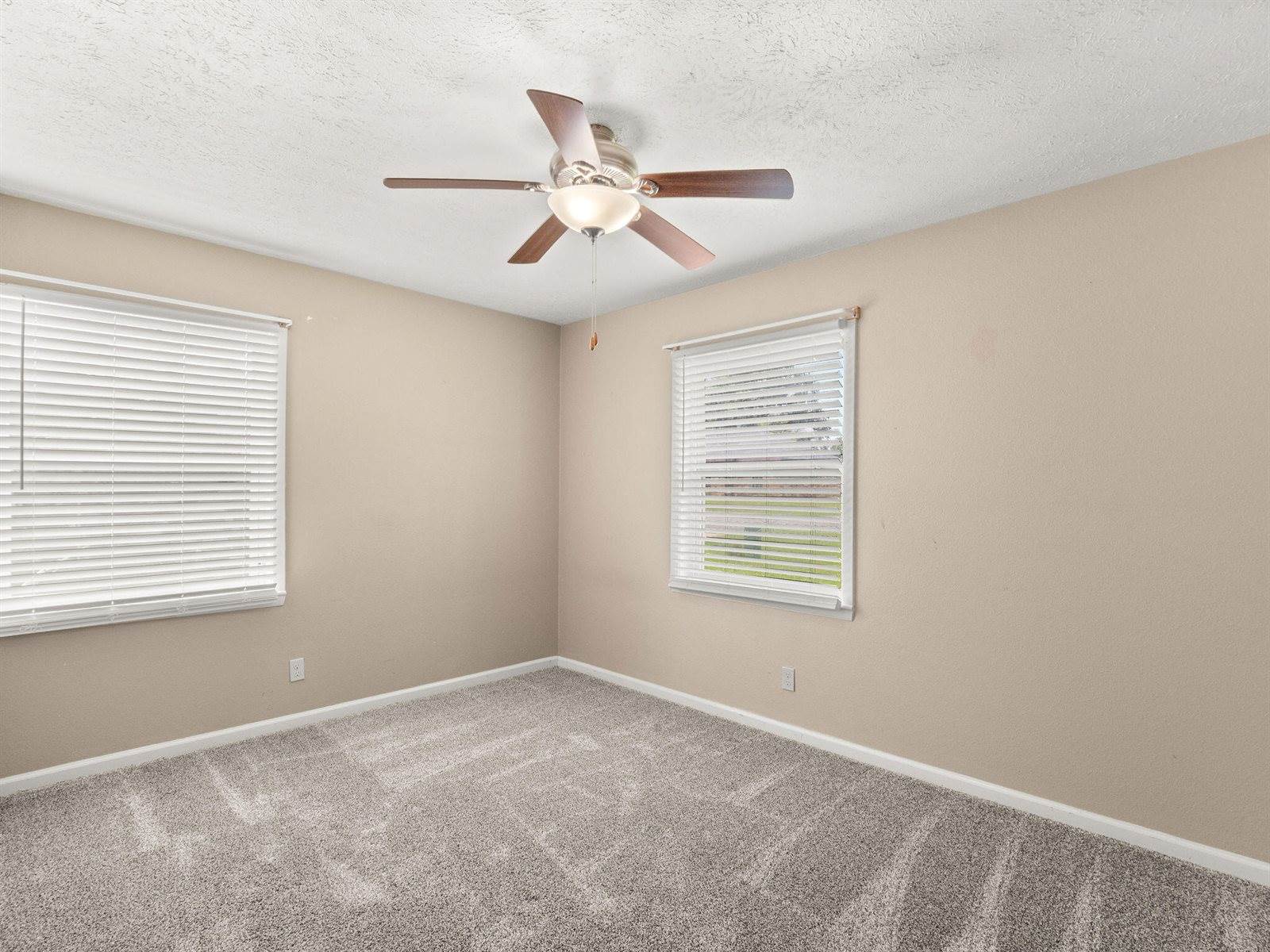 113 Azalea Ave, DeRidder, LA 70634