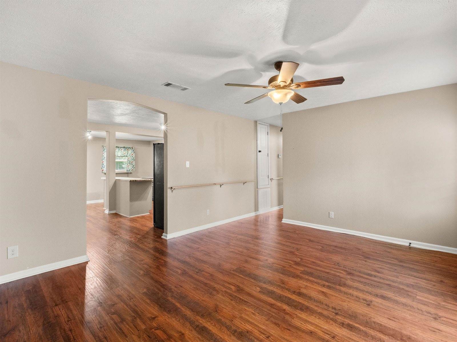 113 Azalea Ave, DeRidder, LA 70634