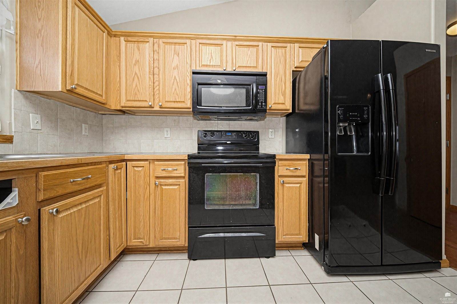 2129 Deer Trail, Junction City, KS 66441