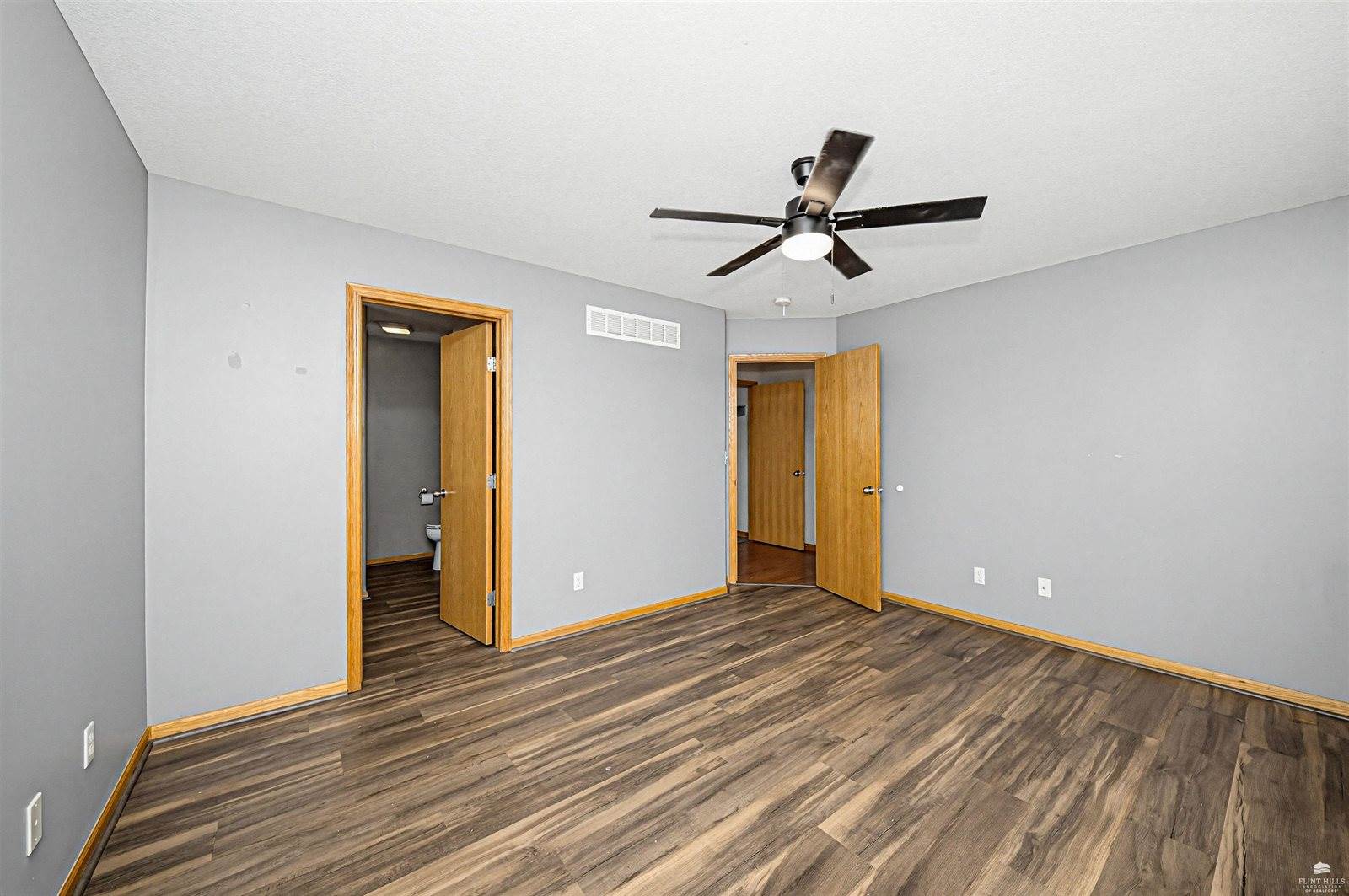 2129 Deer Trail, Junction City, KS 66441