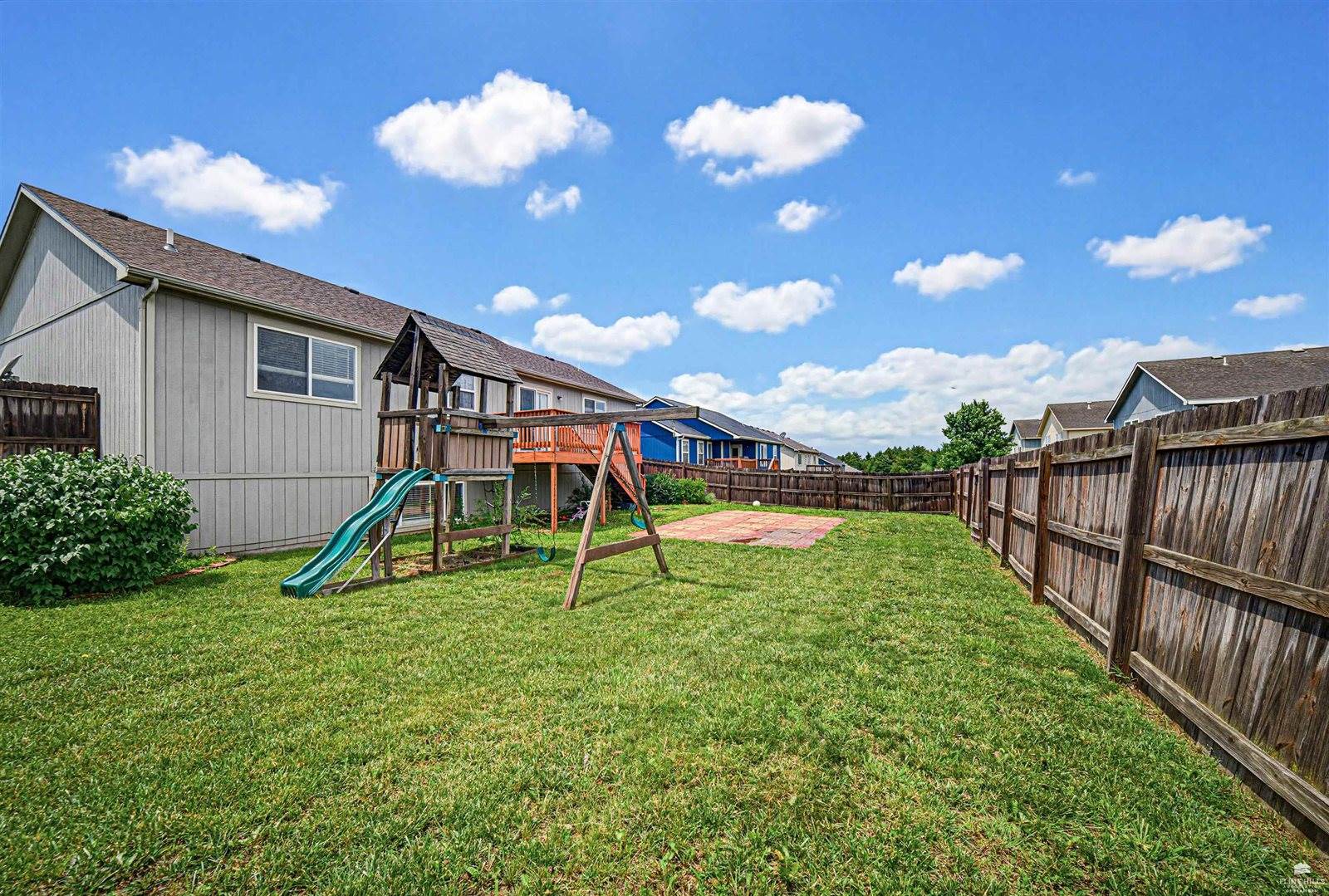 2129 Deer Trail, Junction City, KS 66441