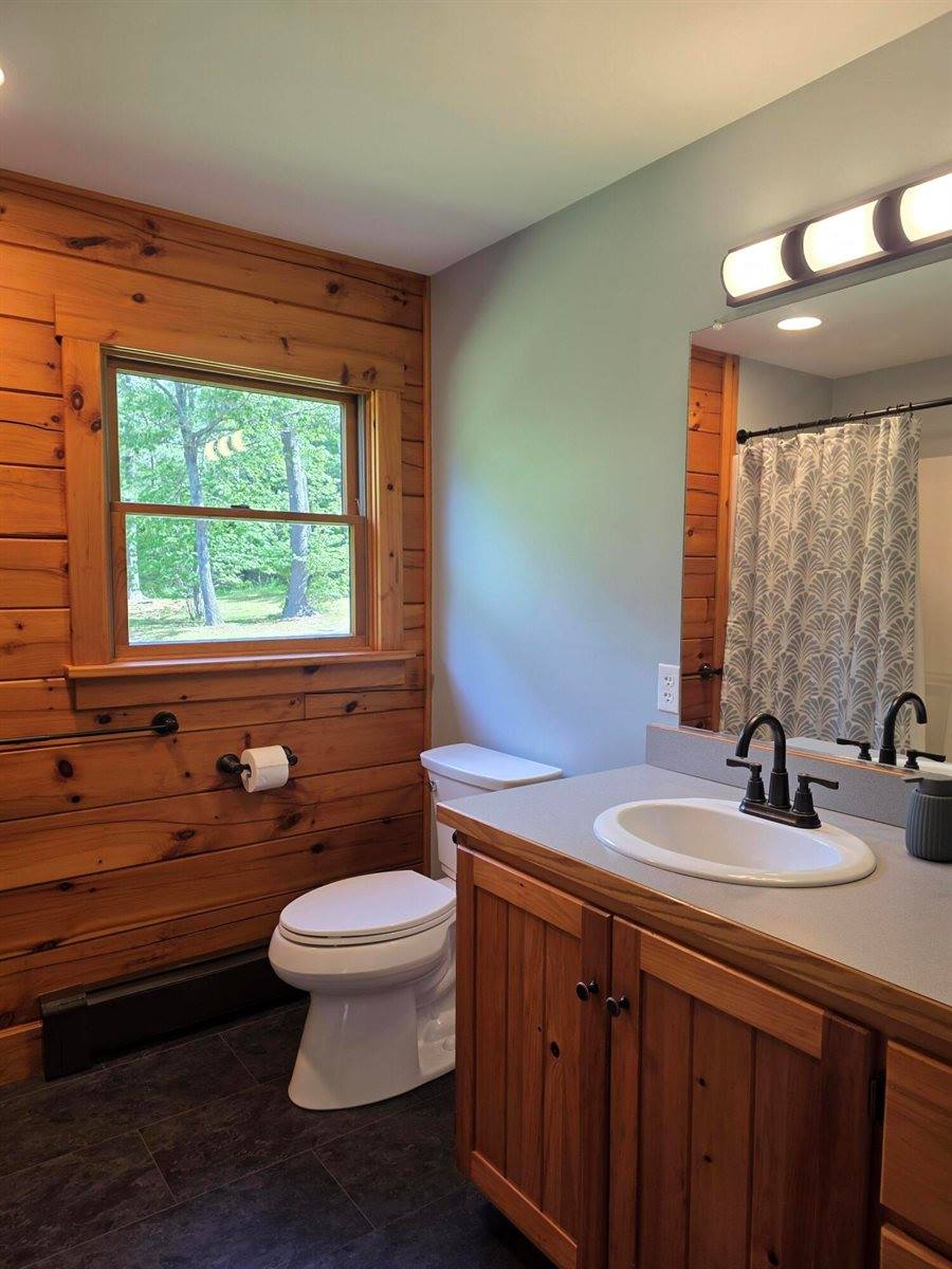 12 Nonesuch Lane, Bristol, ME 04539