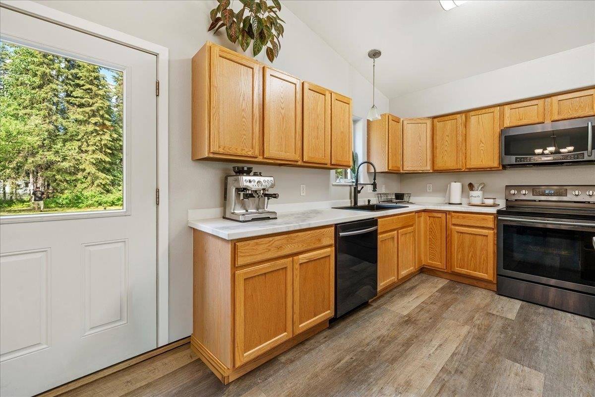 2916 Nikolai Avenue, North Pole, AK 99705