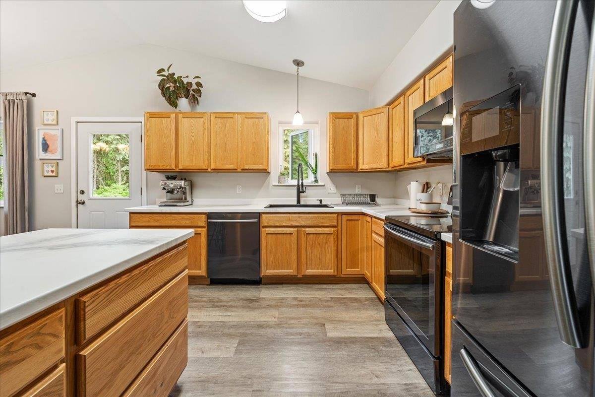 2916 Nikolai Avenue, North Pole, AK 99705