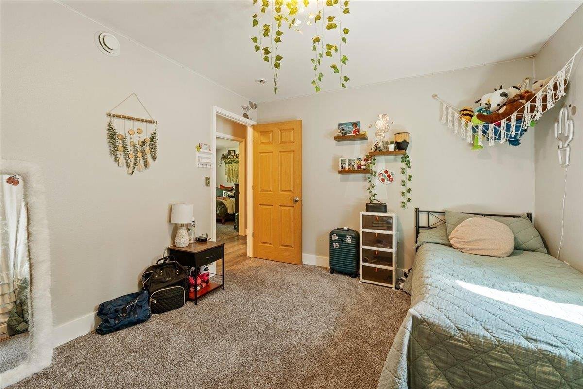 2916 Nikolai Avenue, North Pole, AK 99705