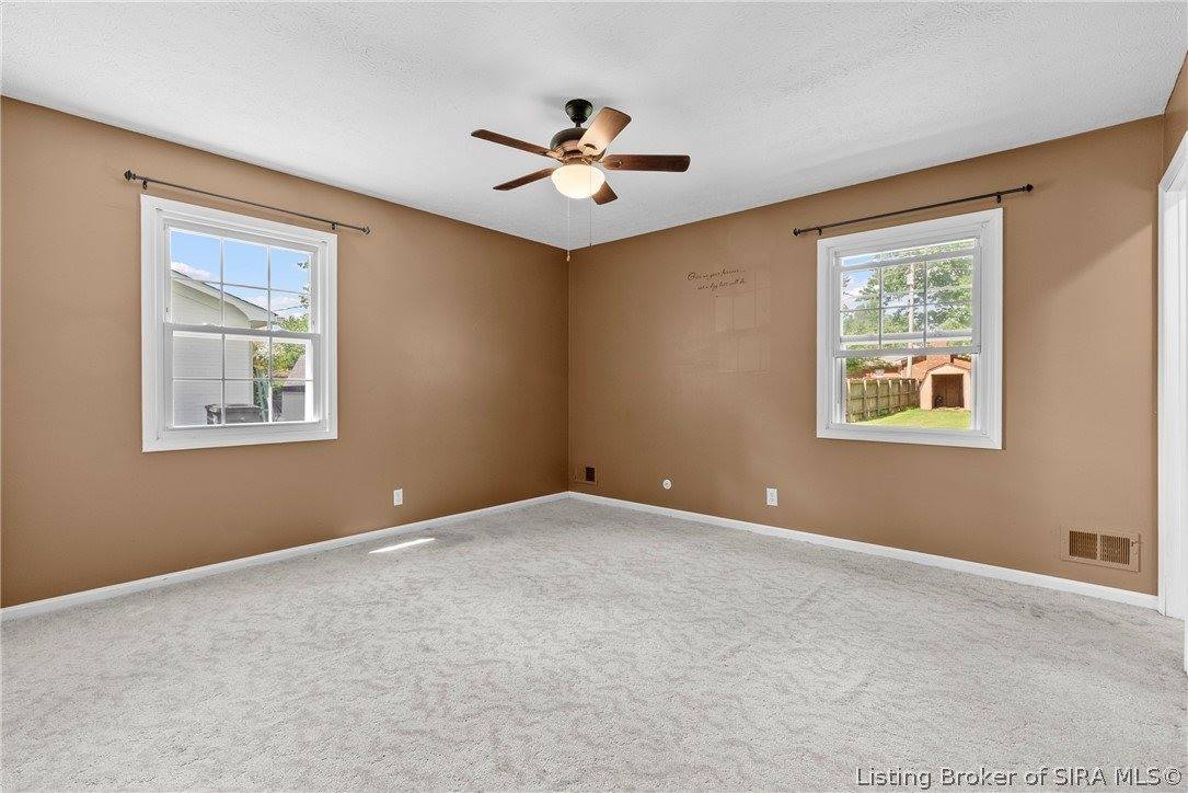118 Clearview Drive, Jeffersonville, IN 47130