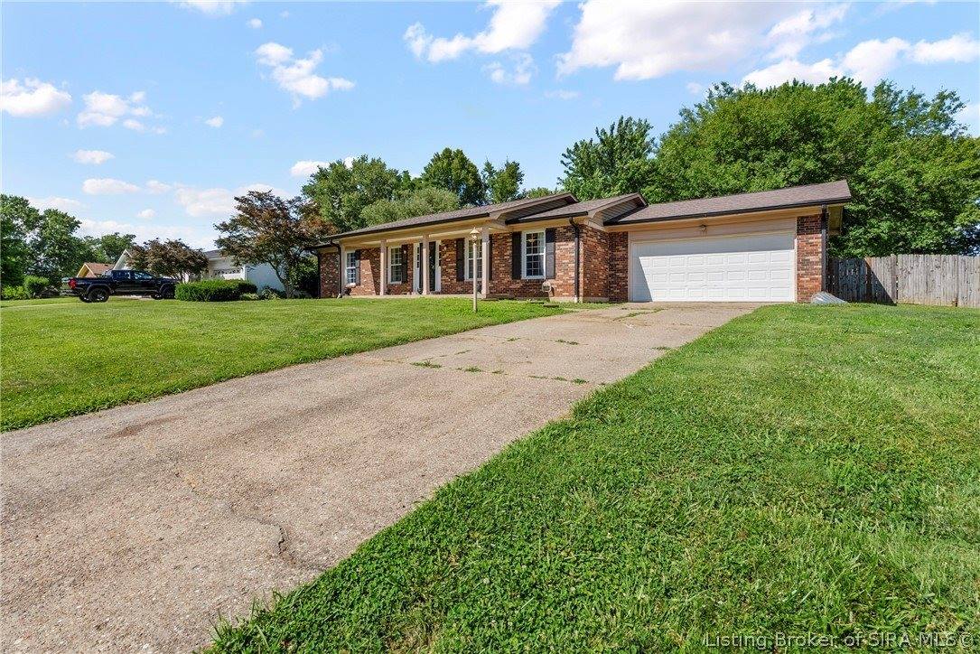 118 Clearview Drive, Jeffersonville, IN 47130