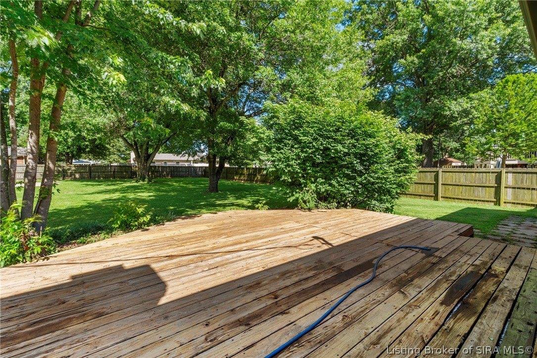 118 Clearview Drive, Jeffersonville, IN 47130