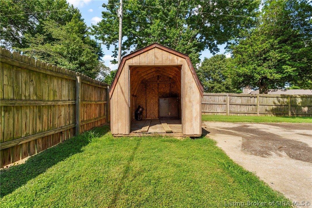 118 Clearview Drive, Jeffersonville, IN 47130