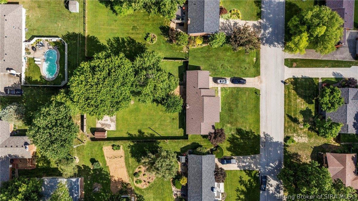 118 Clearview Drive, Jeffersonville, IN 47130