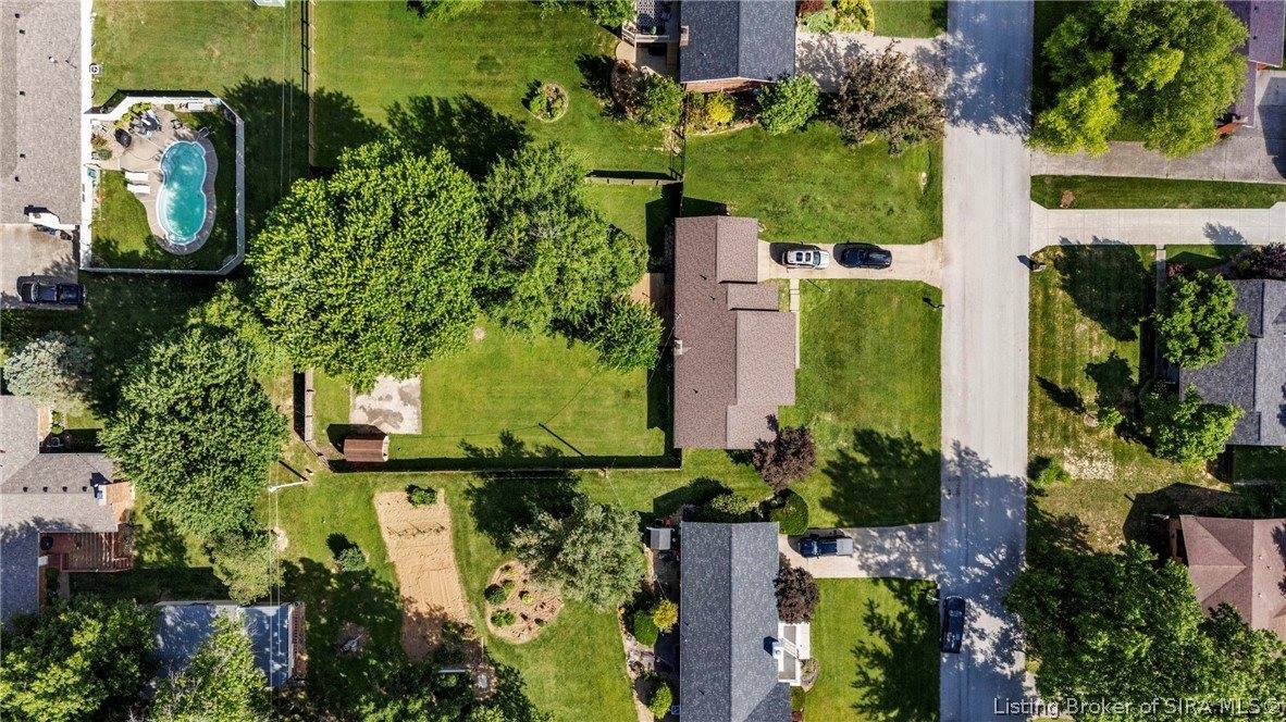 118 Clearview Drive, Jeffersonville, IN 47130